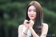 [포토] 청하, 예쁨이 가득~