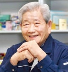 김충웅 한성실업 대표 의약품 포장 외길…제약사와 46년 동반 성장