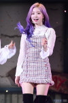 [포토] 트와이스 다현, 화려한 헤어 컬러에 눈길~