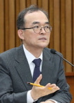 문무일 자치경찰제 선행돼야…피의자신문제도 근본적 수술 검토