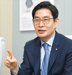 [인터뷰] 정원재 우리카드 사장 "신사업 추진해 미래 준비…7월 車 할부금융 시장 공략 나선다"
