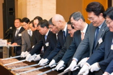 [김봉구의 소수의견] 탈원전 하고 신재생에너지로 대체? 친환경적이지 않다