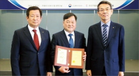 남성국 대표, 디스플레이 세정장비 시장서 일본産 몰아내