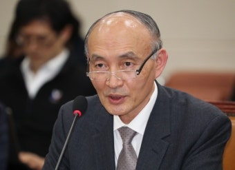 문 대통령, 조동호 과기정통부 장관 후보자 지명 철회