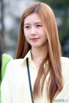 [HK영상] (여자)아이들 수진, 미연, 이른 아침부터 사랑스러워…예쁘네~ (세로직캠)