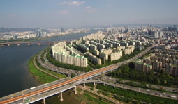 [집코노미] 압구정한양 시세보다 13억 낮게 거래된 까닭