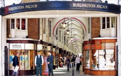 英 벌링턴 아케이드 19세기 느낌, 럭셔리 콘셉트 되살려 부활