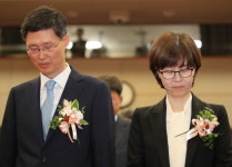 문형배·이미선 헌법재판관 취임…헌재 중도·진보 성향 다수