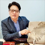 김우식 대표 명품가죽 시장 공략