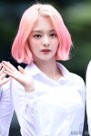 [HK영상] 프로미스나인 이나경, 핑크 헤어로 깜찍하게…인형이 따로 없네~ (세로직캠)