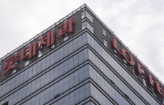 [컨슈머PiCK] 롯데 빼빼로 vs 해태 포키…가장 달콤한 막대과자는?