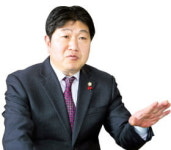 인치견 천안시의회 의장 기업 유치하면 인센티브 제공 등 파격적 지원 조례 만들겠다