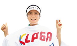 KLPGA 2·3부 투어 키다리 아저씨는 장어집 사장님?