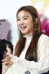 [포토] 우기, 해맑은 아이 미소 (2019 소리바다 어워즈)