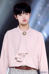 [포토] 엑스원 손동표, 무표정도 귀엽네~
