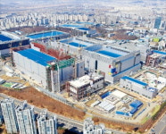 반도체 바닥론에 힘 받은 소재·장비株…솔브레인·케이씨텍·테스나 꿈틀