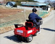 노인용 스쿠터, 경운기보다 많아…미용실+카페는 사랑방 역할