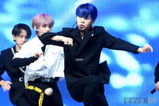 [포토] 1TEAM 정훈, 남다른 블루 헤어