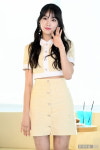[포토] 네이처 새봄, 매력적인 손인사~
