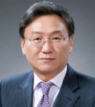 아라마크(주)신영증권 | 서울부동산포럼, 6대 신임회장으로 왕정한 아라그룹 회장 선임
