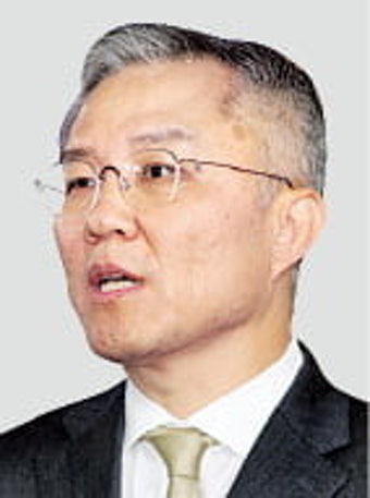 정의당 원내대표에 배진교…