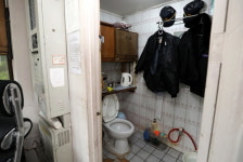 경비원 폭행 가해자는 가수 매니저…유족 반 공인이라 했다