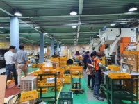 대기업 대신 글로벌업체 공략했죠 40년 창호부품 기업의 장수비결