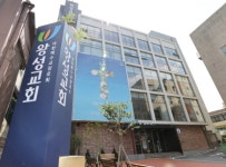 [속보] 서울 왕성교회 확진자 8명 추가 누적 27명…서울 23명·경기 4명