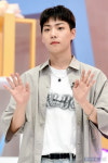 [포토] 온앤오프 이션, '멋진 손인사~'