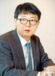 신관호 고려대 교수 불확실성 커지면 투자 위축되며 불황 초래…모형화로 증명