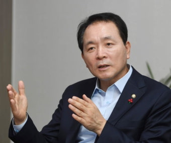 성일종 