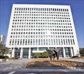 尹 총장 개인 차원 아닌 법치주의 문제…秋 판사들 평판 수집, 전형적 불법사찰