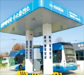 머스크는 틀렸다…배터리만으론 화석연료 대체 불가