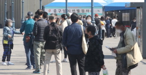코로나 신규 확진 이틀째 500명대…전국 곳곳 일상 감염 [종합]
