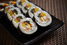 분당 김밥집 집단 식중독 발칵…1100명 방문, 4200줄 판매