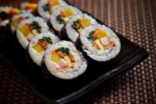 고양 김밥집 집단 식중독 환자 98명…계란 업체 같아