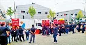 어처구니없는 勞勞 싸움에 빵 대란…파리바게뜨 매장 사장님들 발동동