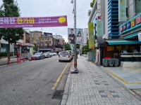 적막 흐르는 먹자골목 거리…직원 명절 선물은 꿈도 못 꿔 [현장+]