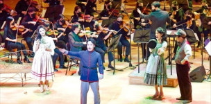 가을밤 수놓은 풋풋한 사랑…관객들 사로잡은 황홀한 아리아