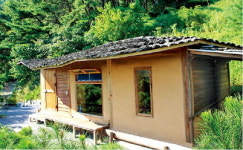 몸뻬 입고…아궁이에 불 때고…소박한 밥상도 꿀맛