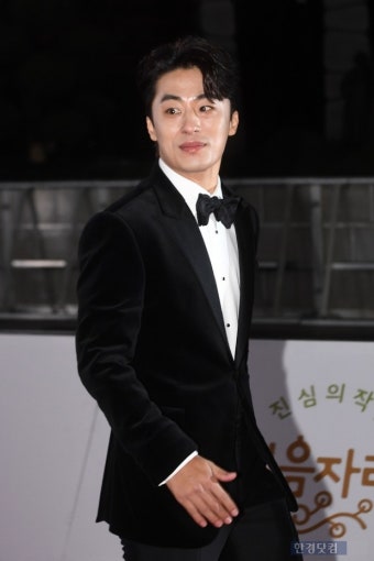 [단독] 이제훈 러브콜 통했나…구교환 '탈주' 출연 확정