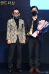 [포토] YEZAC, 2022 대한민국 퍼스트브랜드 대상 남성셔츠 부문 수상