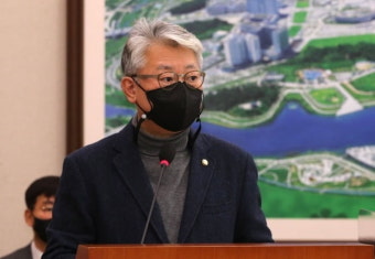 '미스터 쓴소리' 조응천 