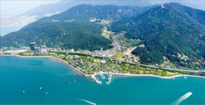 머물고 싶은 경남 만든다…2.3조원 투입해 관광 개발