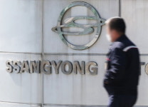 쌍용차, 연내 새 주인 찾는다…인수 포기 에디슨EV 하한가