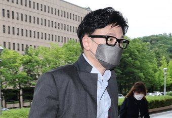 '취임 한달' 한동훈, 조직개편‧검수완박 대응 등 광폭행보