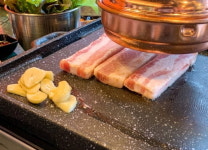 상추 대신 청양고추 내놓는 식당들…더 달라할까 무섭다