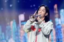 [포토] 임윤성, 탄성을 부르는 멋진 트럼펫 연주