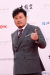 [포토] 지대한, 병진이형은 나가있어(춘사영화제)