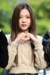[포토] 클라씨 리원, 귀여운 모습으로 하트~